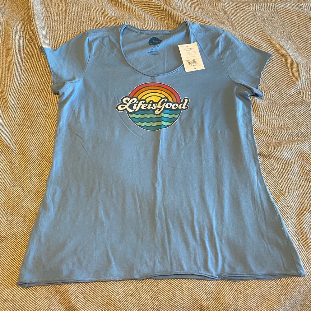 NWT Life is Good T-shirt